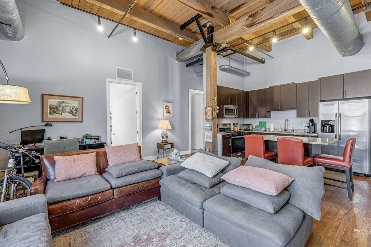 Open floor plan — living room to kitchen